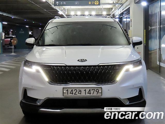 Kia Carnival Diesel 9-Seater Noblesse — пробег 176 636 км — фото 2 из 5