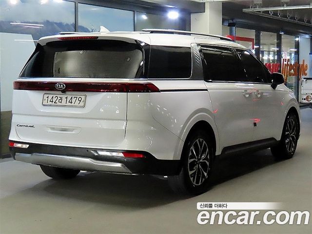 Kia Carnival Diesel 9-Seater Noblesse — пробег 176 636 км — фото 4 из 5