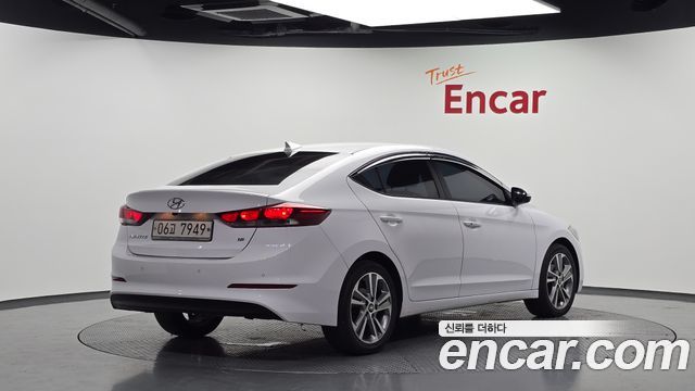 Hyundai AVANTE из Кореи Encar