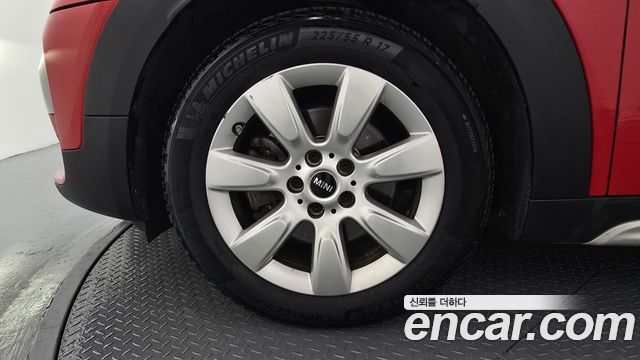 Mini Countryman ALL4 2nd — пробег 179 995 км