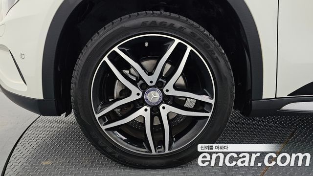 Mercedes-Benz GLA-Class из Кореи Encar