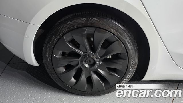 Tesla Model 3 из Кореи Encar