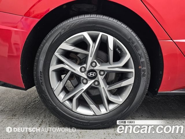Hyundai Sonata 2.0 Premium Family из Кореи Encar
