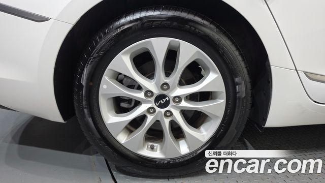 Kia K8 из Кореи Encar