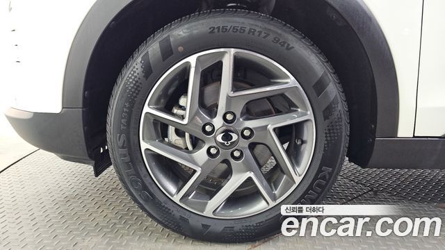 Ssangyong TIBOLI из Кореи Encar