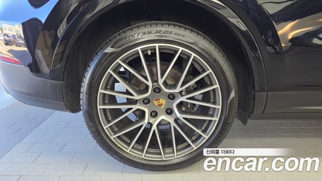 Porsche Cayenne 3.0 — пробег 139 423 км — фото 5 из 5