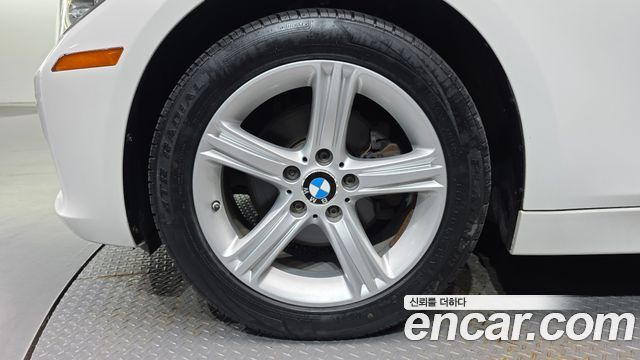 BMW 3-Series из Кореи Encar