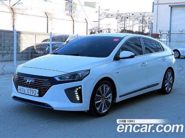 Hyundai Ioniq Q — пробег 204 418 км — фото 2 из 5