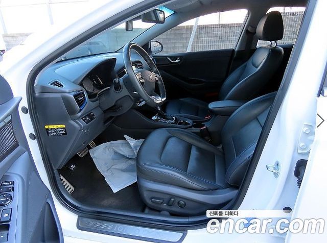 Hyundai Ioniq Q — пробег 204 418 км — фото 5 из 5