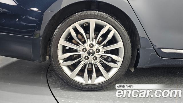 Kia K7 из Кореи Encar