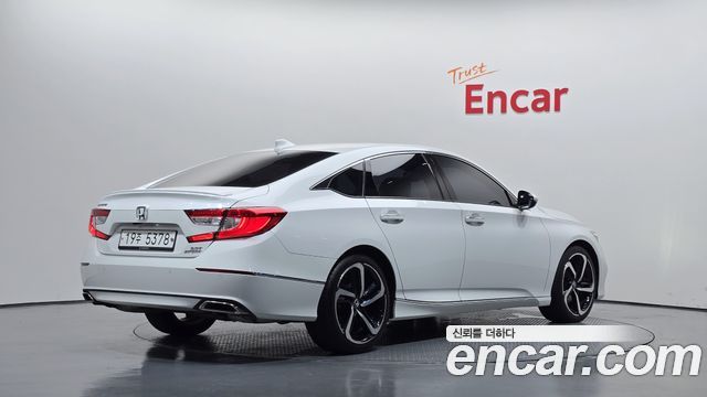 Honda Accord 2.0 Turbo Sport — пробег 57 257 км