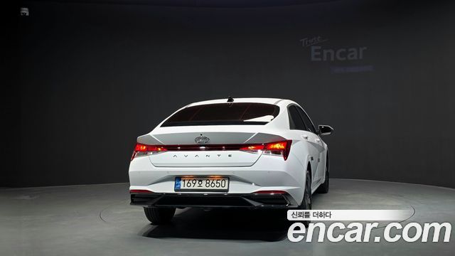 Hyundai AVANTE из Кореи Encar