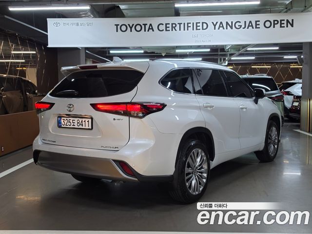 Toyota Highlander 2.5 4WD Platimum — пробег 6 120 км