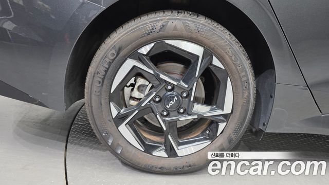 Kia K5 из Кореи Encar