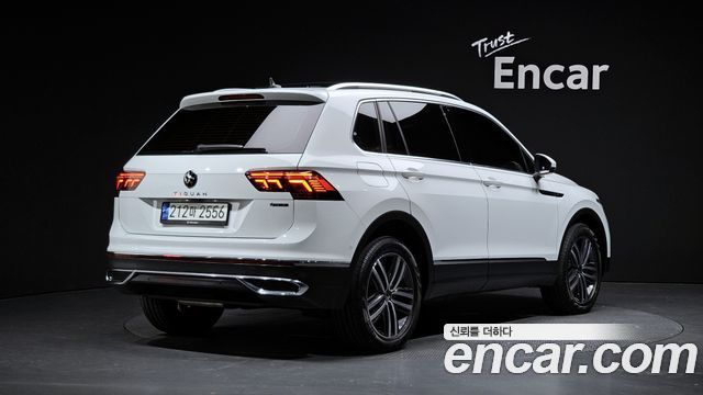 Volkswagen Tiguan 2.0 TDI 4Motion Prestige — пробег 40 523 км