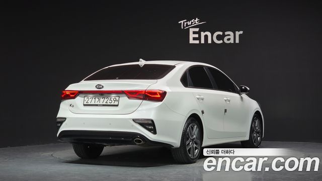 Kia K3 из Кореи Encar