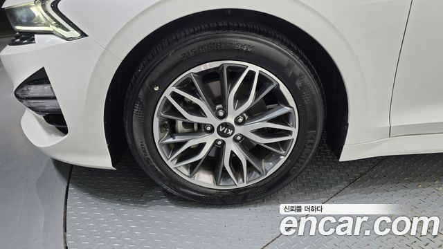 Kia K5 из Кореи Encar