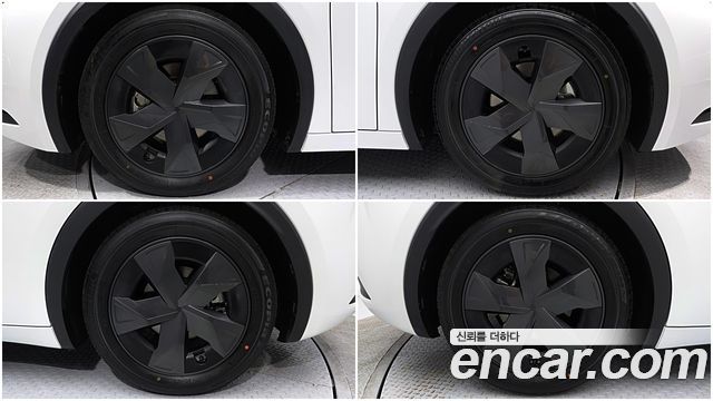 Toyota Prius 2.0 PHEV SE — пробег 12 904 км