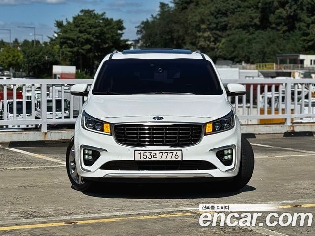 Kia Carnival из Кореи Encar