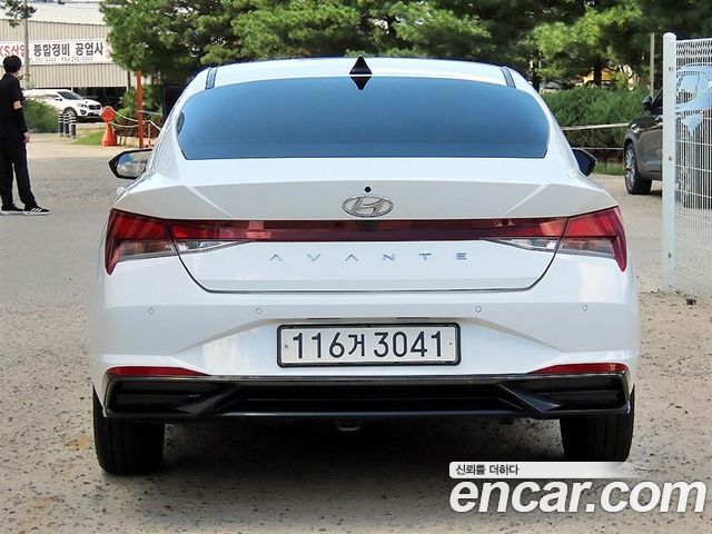 Hyundai AVANTE из Кореи Encar