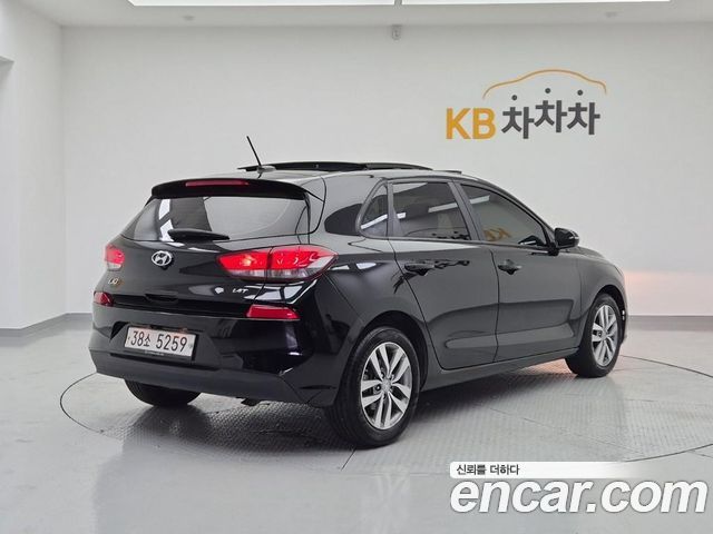 Hyundai i30 1.4 Turbo Style — пробег 87 377 км — фото 4 из 5