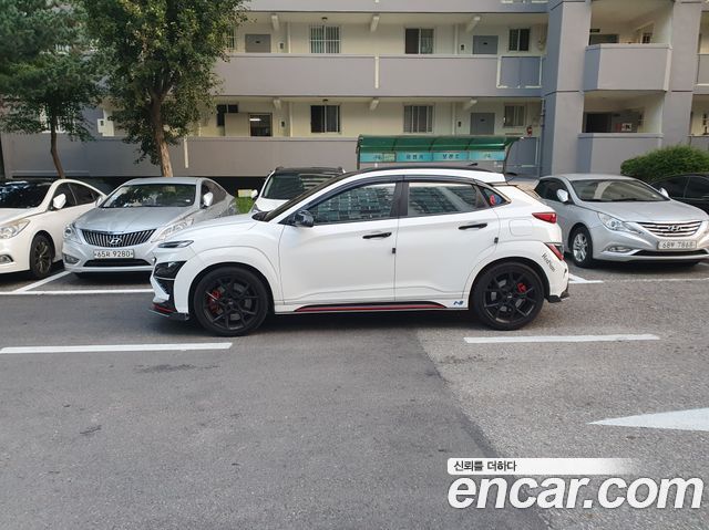 Hyundai Kona из Кореи Encar