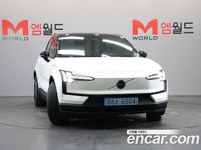 Volvo EX30 из Кореи Encar