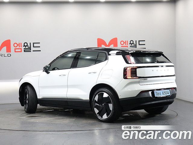 Volvo EX30 из Кореи Encar
