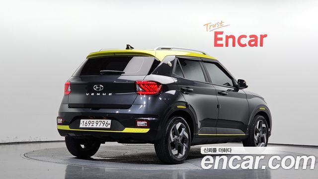 Hyundai Venue из Кореи Encar