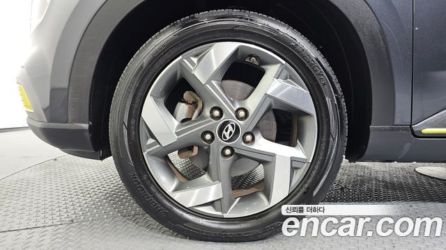 Hyundai Venue из Кореи Encar