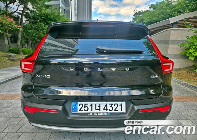 Volvo XC40 из Кореи Encar