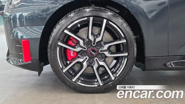 Mini Cooper JCW — пробег 4 947 км