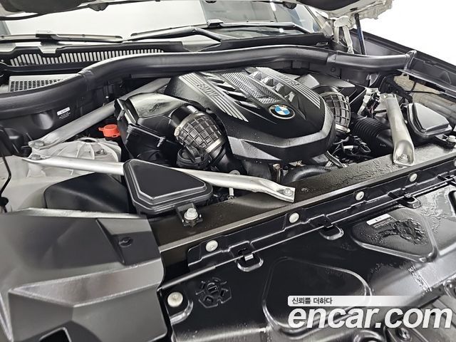 BMW X6 M50i — пробег 63 500 км — фото 5 из 5