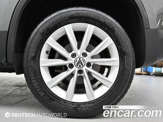 Volkswagen Tiguan 2.0 TDI Comfort 5N — пробег 232 674 км