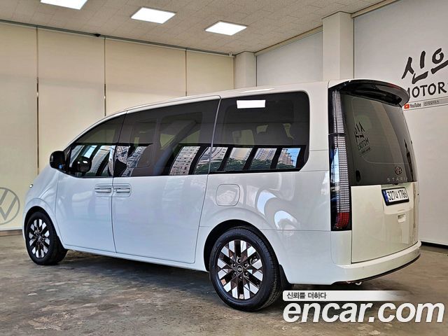 Hyundai Staria из Кореи Encar