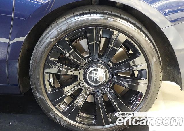 Rolls-Royce Ghost 6.7 V12 — пробег 14 300 км