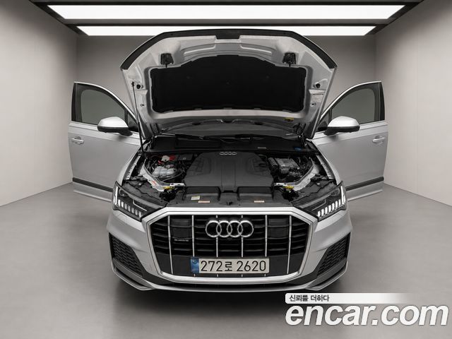 Audi Q7 45 TDI Quattro Premium — пробег 54 500 км — фото 2 из 5