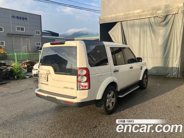 Land Rover Discovery 2.7 TDV6 HSE — пробег 260 000 км — фото 2 из 5