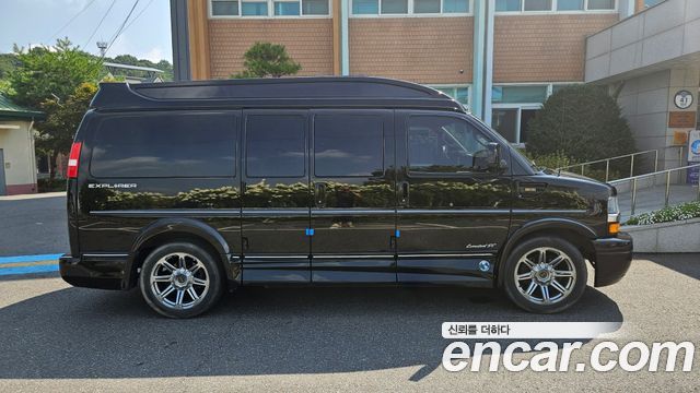 Chevrolet Express Van 6.0 — пробег 42 300 км