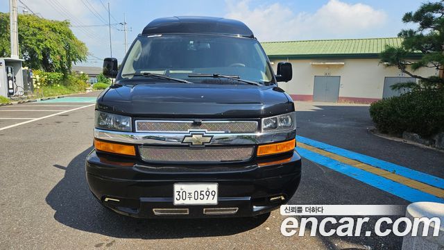 Chevrolet Express Van 6.0 — пробег 42 300 км