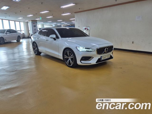 Volvo S60 B5 Inscription — пробег 35 243 км