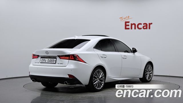 Lexus IS из Кореи Encar