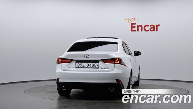 Lexus IS из Кореи Encar