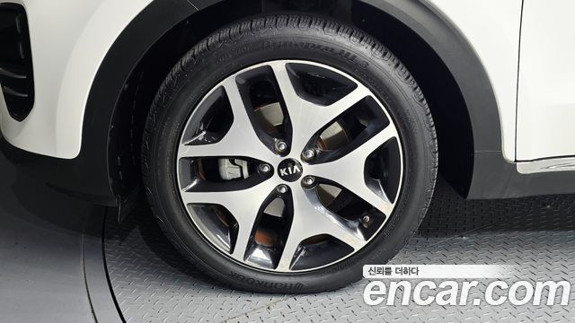Kia Sportage из Кореи Encar