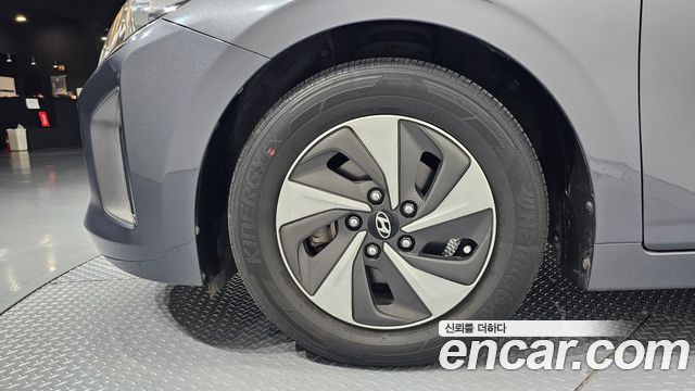 Hyundai Ioniq I Plus — пробег 109 939 км