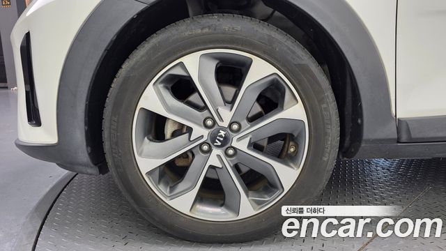 Kia Stonic Diesel 1.6 Prestige — пробег 103 253 км — фото 5 из 5