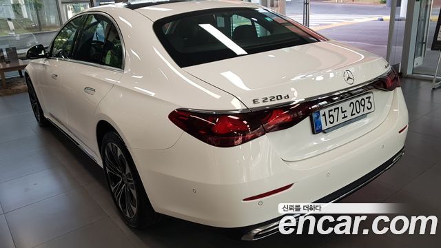 Mercedes-Benz E-Class E220d 4MATIC Exclusive — пробег 3 309 км