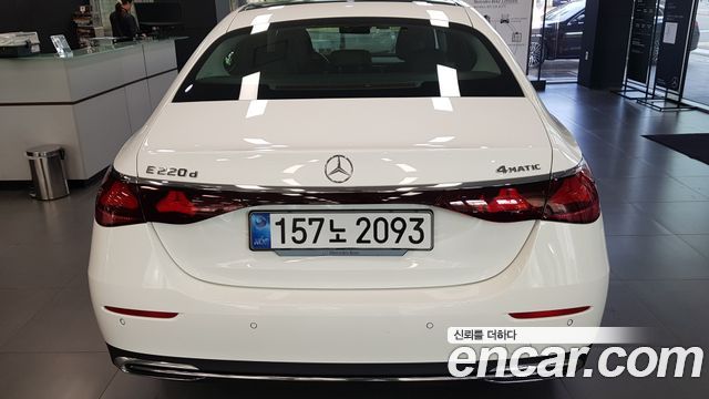 Mercedes-Benz E-Class E220d 4MATIC Exclusive — пробег 3 309 км