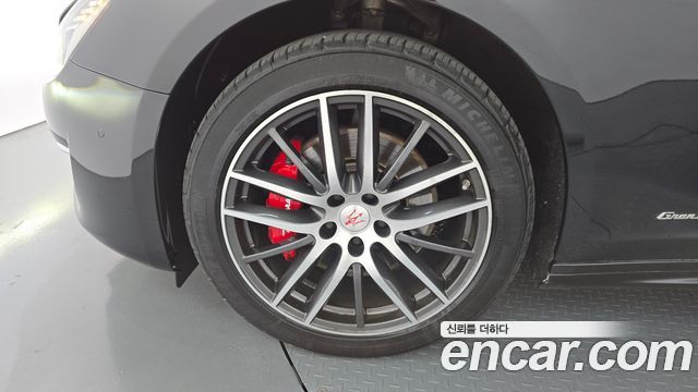 Maserati Ghibli 3.0 GranLusso 3rd — пробег 95 619 км