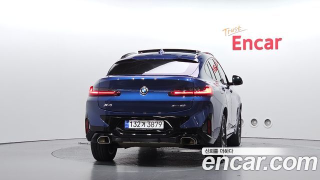 BMW X4 xDrive20i M Sport — пробег 47 106 км — фото 4 из 5